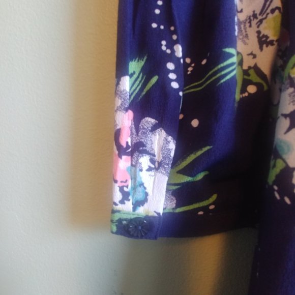 NEW Never worn Emily and Fin navy floral button dress Size Small - Picture 5 of 8